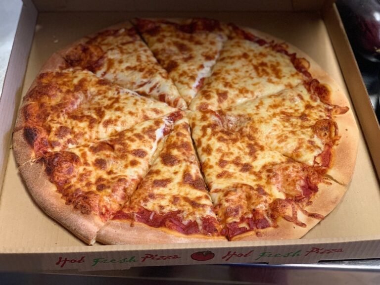 Bibis Bakery Cafe Pizza 768x576